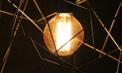 Micree Zhan이 공식적으로 Jihan Wu를 대체 한 후 Bitmain 전환 완료