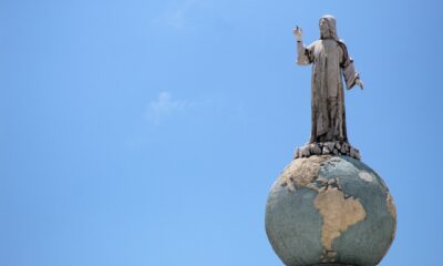 엘살바도르, 비트코인 ​​채택 우려 속에 피치의 등급 하락