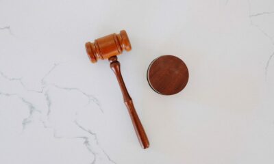 내부자 거래 혐의로 기소된 코인베이스 관리자가 기소 기각 조치