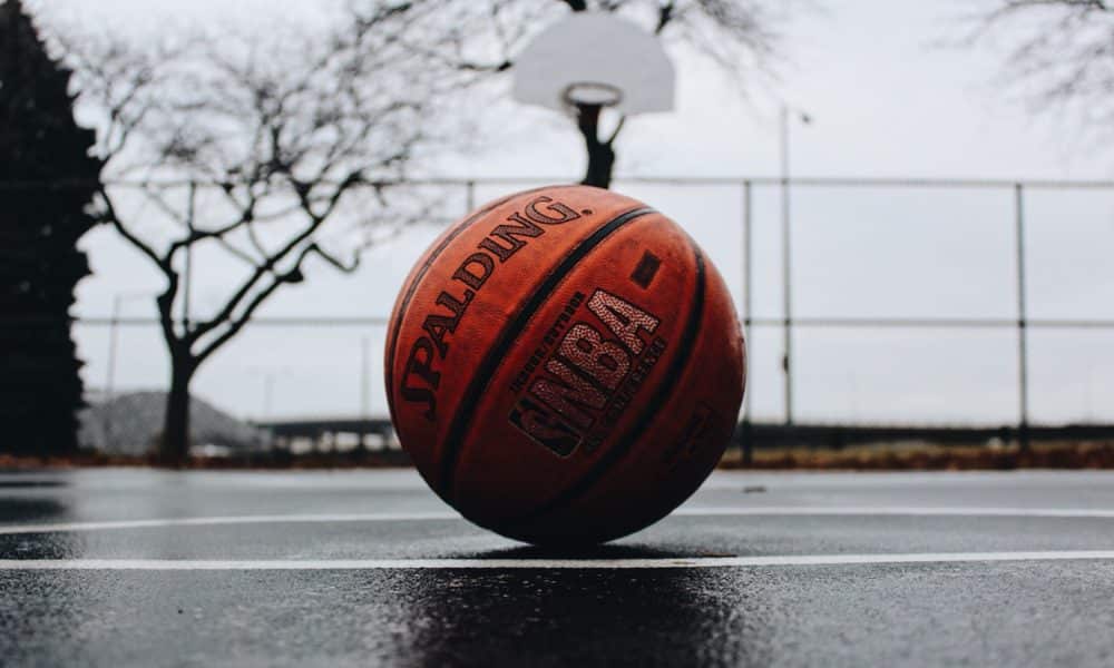 미국 SEC, 암호화 자산 홍보 혐의로 전 NBA 선수 기소