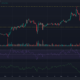 어두운 배경에 녹색 및 빨간색 막대가 있는 Tron 가격 차트